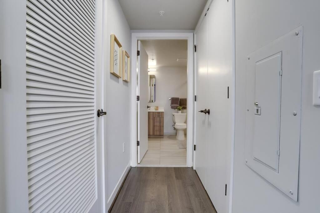 Gorgeous 1 Bedroom At Clarendon With Gym And Rooftop Arlington Exterior photo
